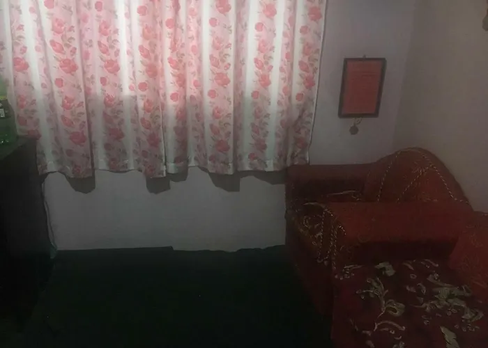 Poudel Homestay Pharping ホームステイ